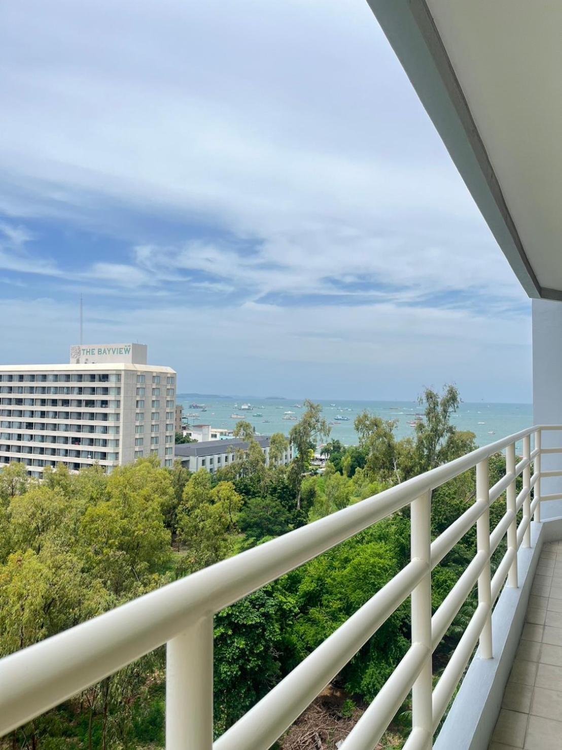 Апартаменты Joy Shop At View Talay 6 Паттайя Экстерьер фото